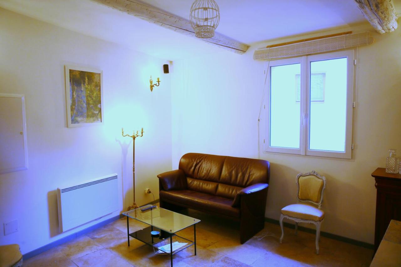 Le Bastidon De Louis, L'Isle Sur La Sorgue Βίλα Εξωτερικό φωτογραφία