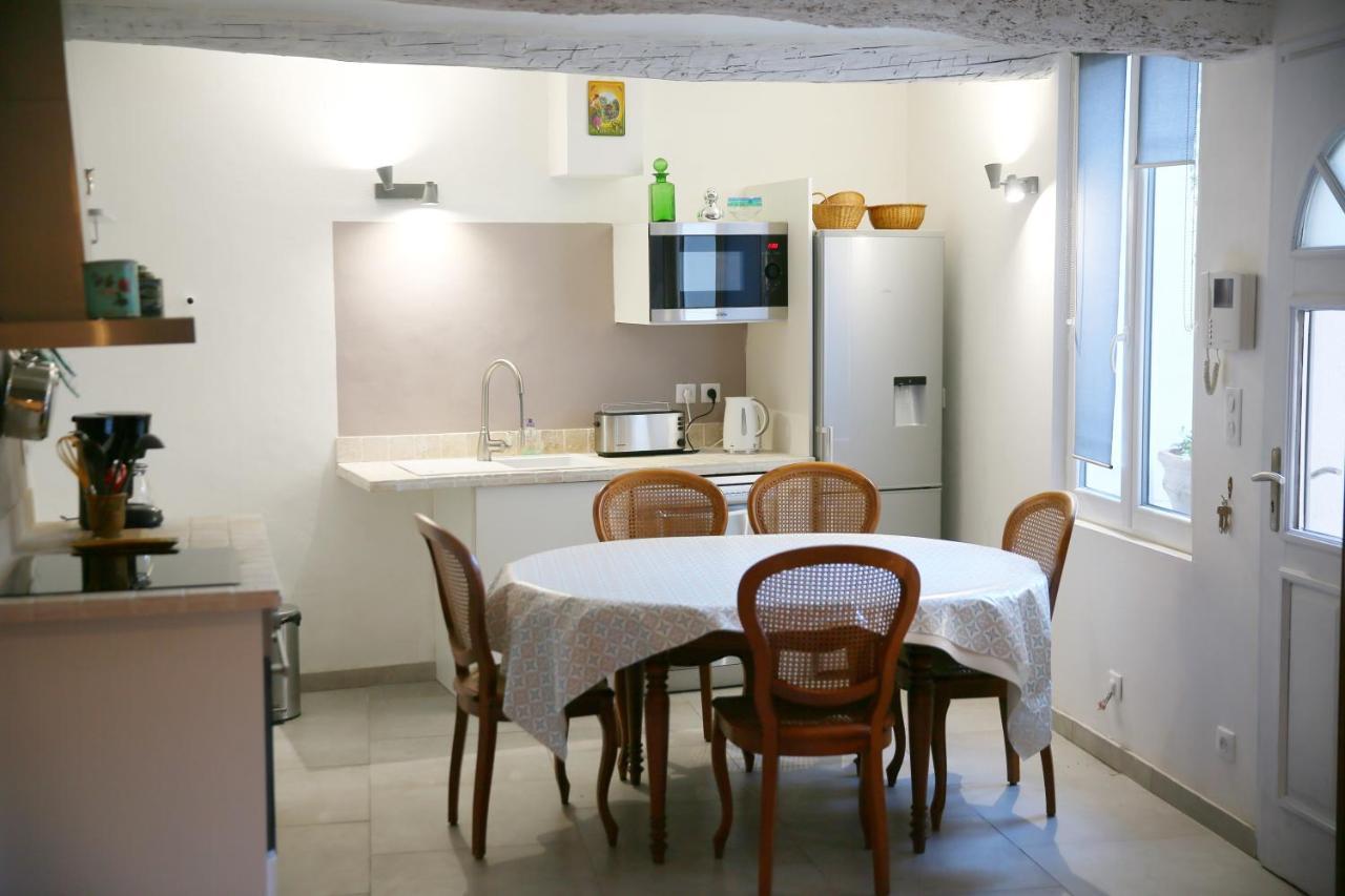 Le Bastidon De Louis, L'Isle Sur La Sorgue Βίλα Εξωτερικό φωτογραφία